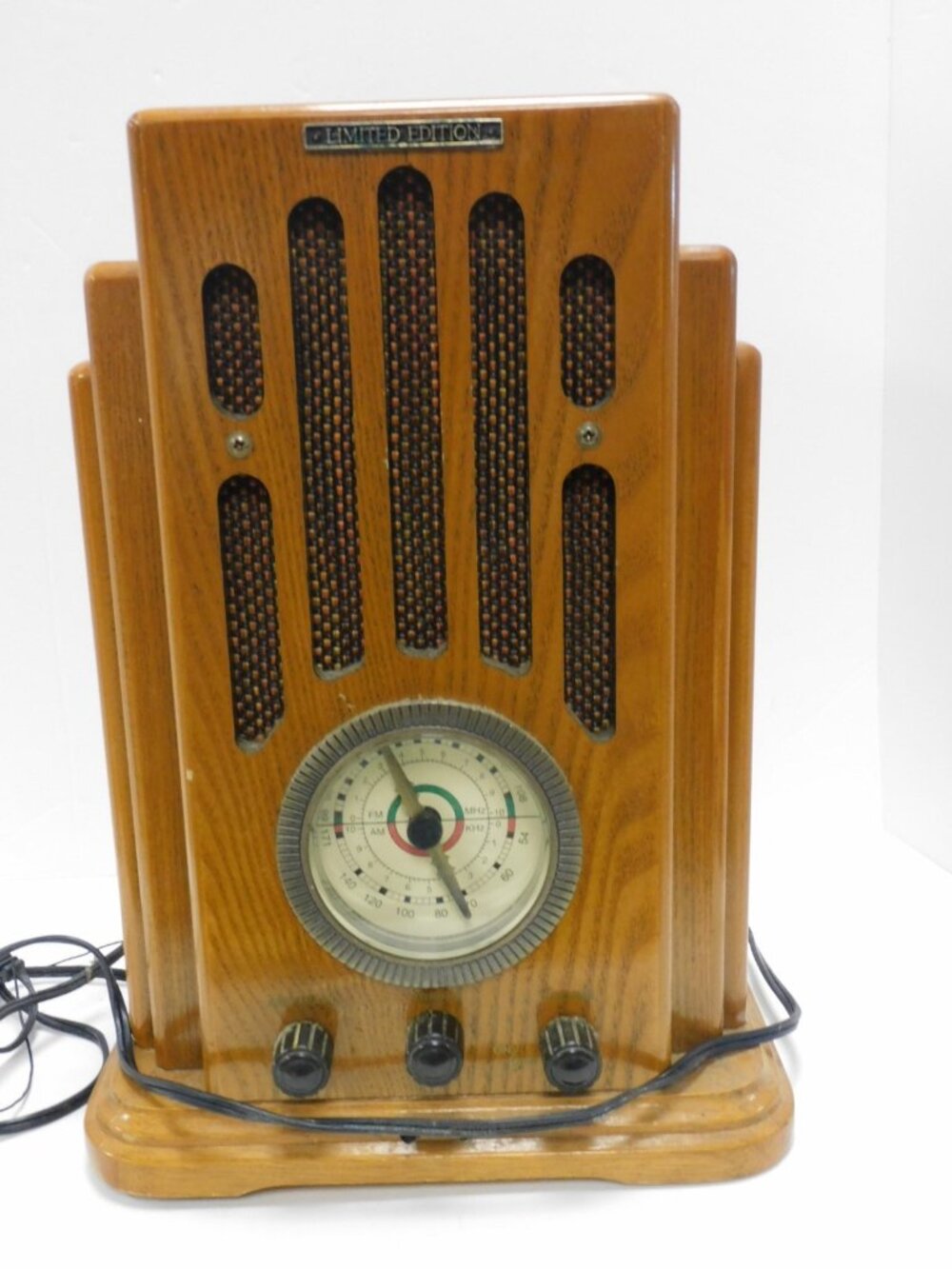 Crosley CR18 Limited Edition Radio AM/FM Collectors Edition **Works JC2724